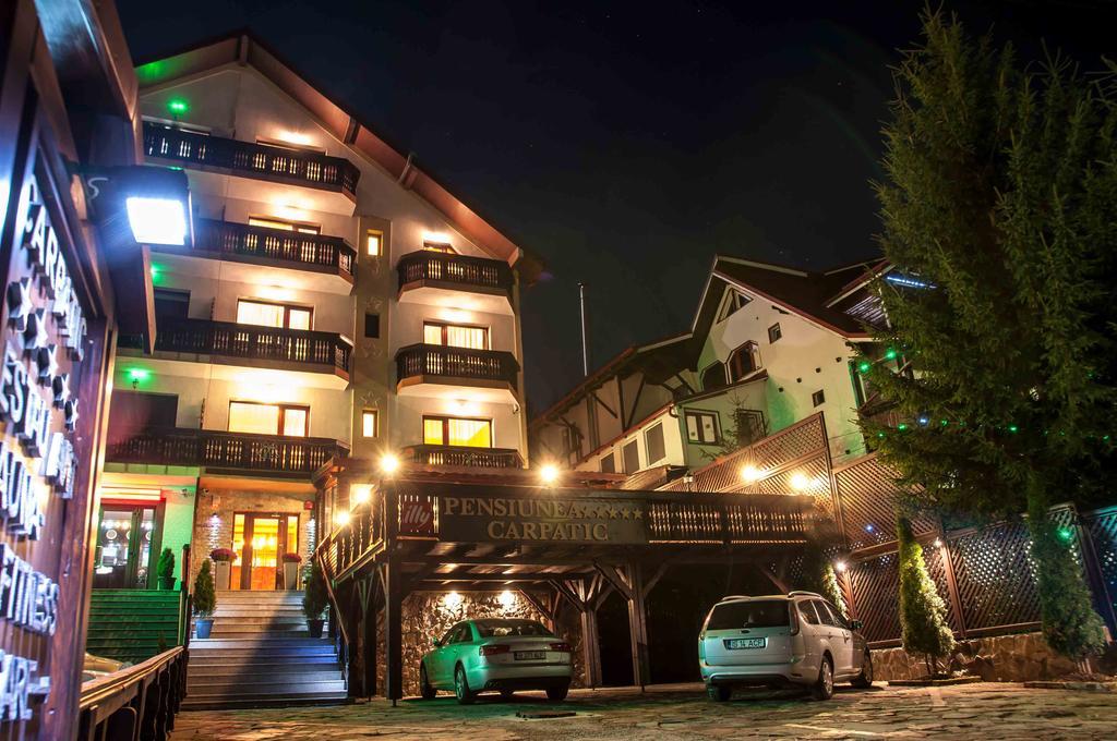 Hotel Carpatic Predeal Exteriér fotografie