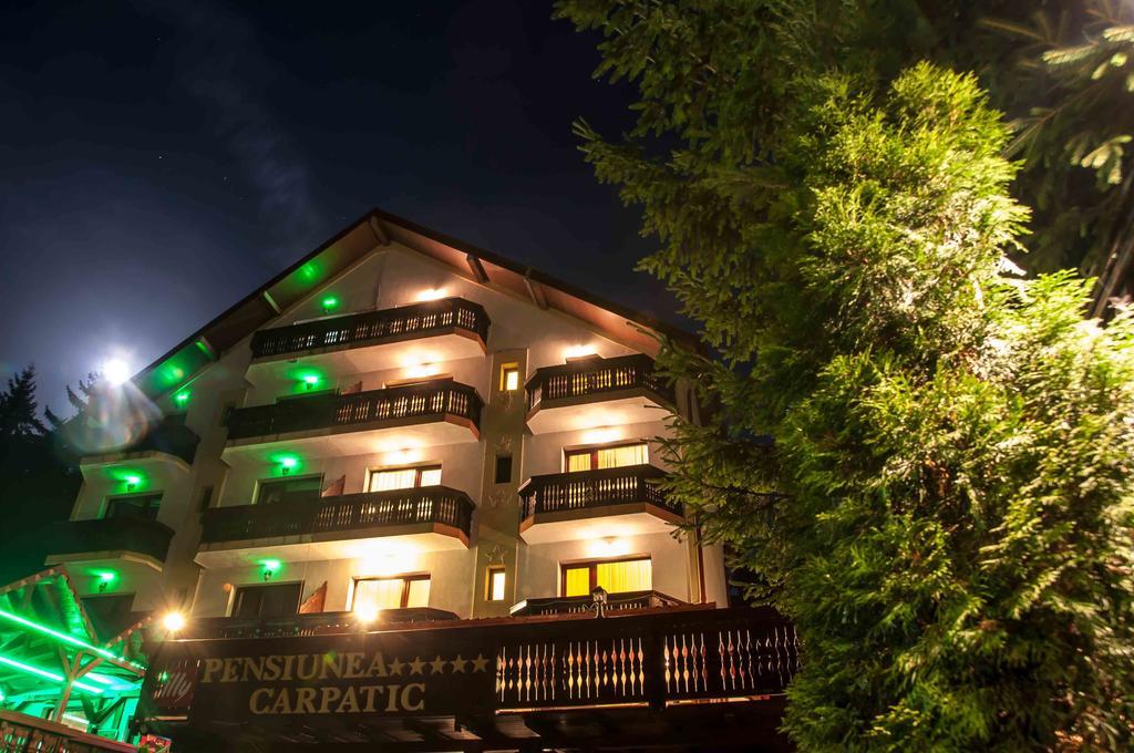 Hotel Carpatic Predeal Exteriér fotografie