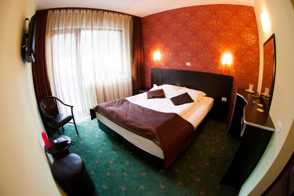Hotel Carpatic Predeal Pokoj fotografie